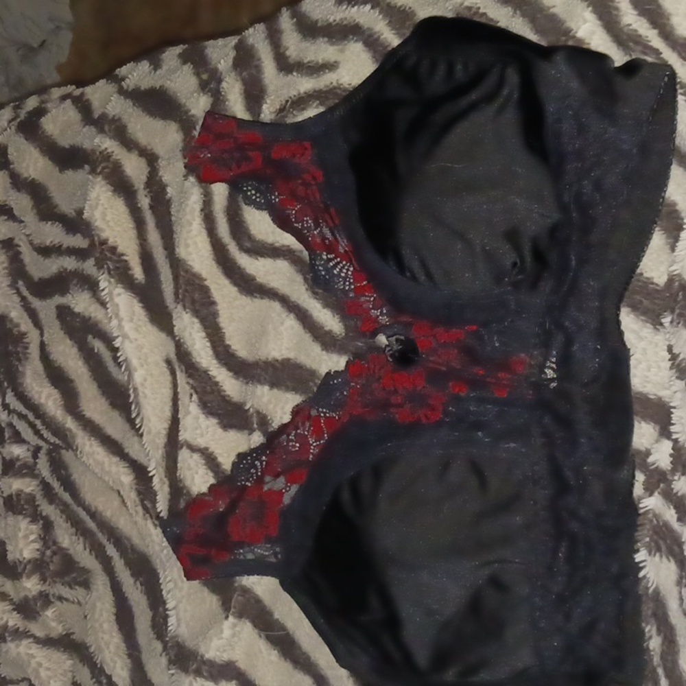 Rhonda Shear Sexy Black and Red Lace Bra